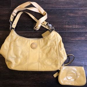 Coach purse and wristlet